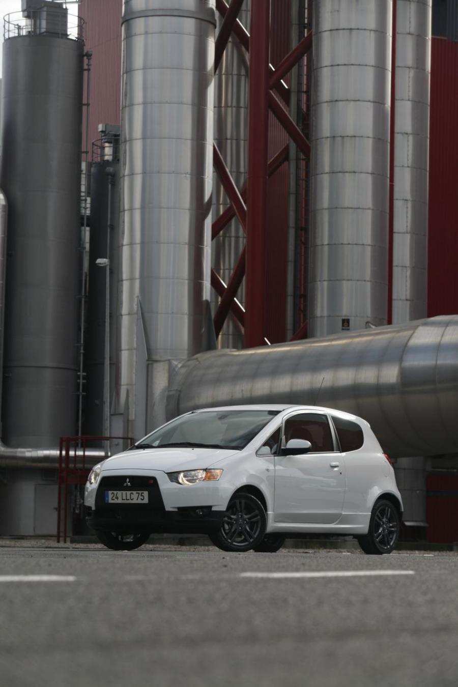  Mitsubishi Colt Ralliart 2009 года  (фото 39 из 60)